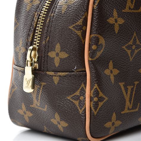 lv toiletry bag